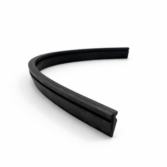 Tira de Hule Negro de 28"